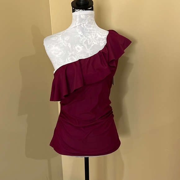Tankini Maroon off shoulder Ruffle flattering Bikini Top swimwear swimsuit - Picture 6 of 6
